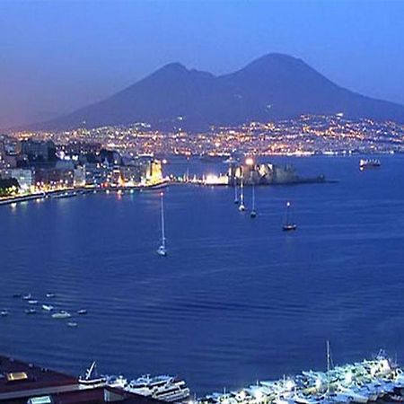 B&B La Citta Partenopea Νάπολη Εξωτερικό φωτογραφία