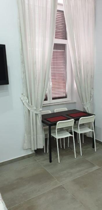 B&B La Citta Partenopea Νάπολη Εξωτερικό φωτογραφία