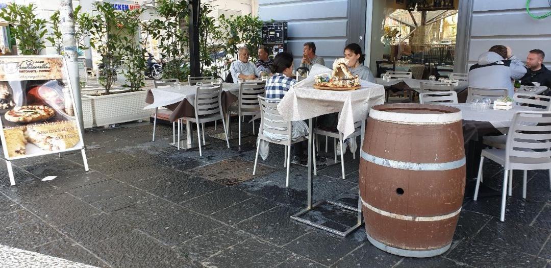 B&B La Citta Partenopea Νάπολη Εξωτερικό φωτογραφία